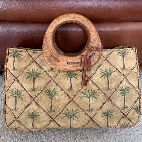 Fossil Handbags - FOSSIL Palm Tree Purse With Basket Weave Design Details & Wooden Handles
